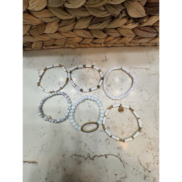 Kinsley Armelle Bracelets Set Of 6 White Gold Beads Stretch Standard Size - Picture 3 of 4